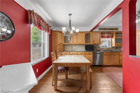 8123 Lanyard Drive Parma OH 44129