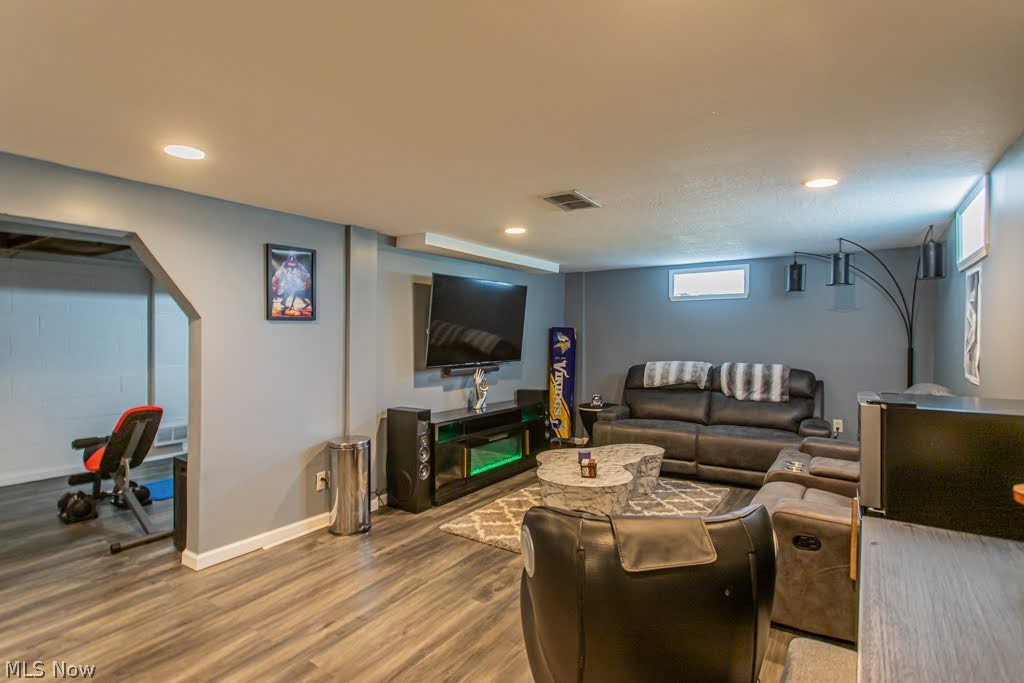 503 E Montrose Street Youngstown OH 44505