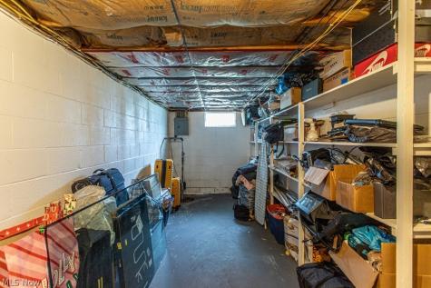 503 E Montrose Street Youngstown OH 44505