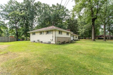 503 E Montrose Street Youngstown OH 44505