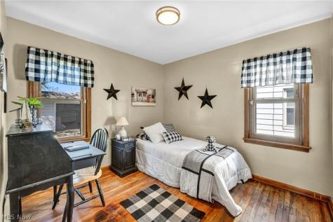 934 E 220th Street Euclid OH 44119
