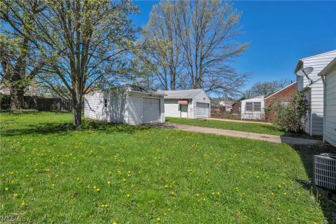 934 E 220th Street Euclid OH 44119