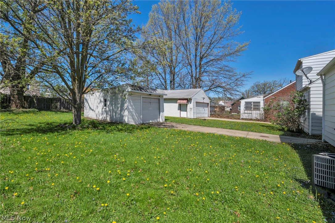 934 E 220th Street Euclid OH 44119