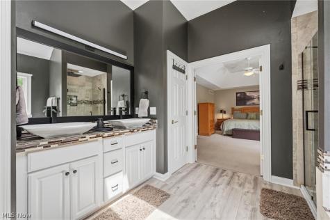 3119 Laura Lane Westlake OH 44145