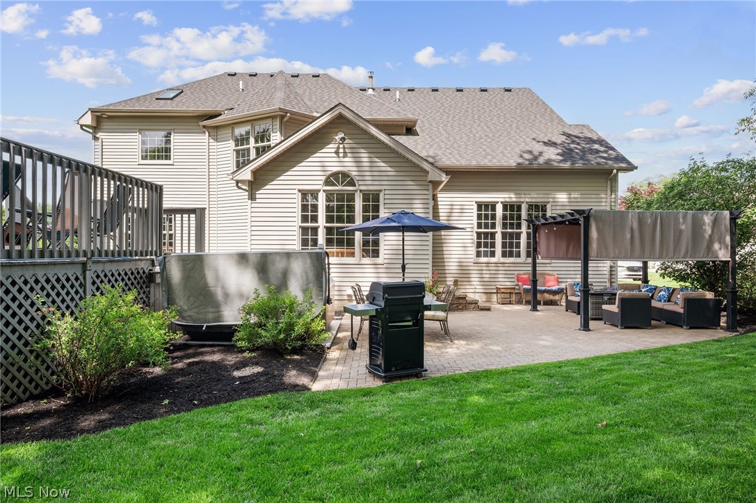 3119 Laura Lane Westlake OH 44145