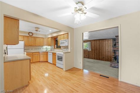 6553 Arden Avenue Brook Park OH 44142