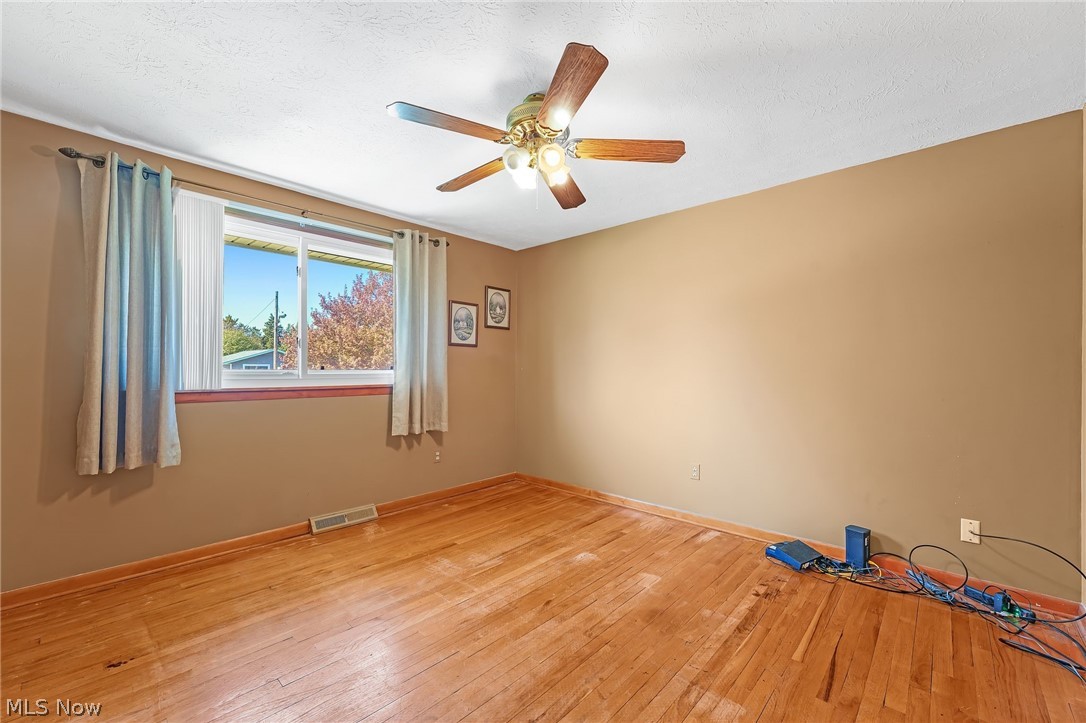 6553 Arden Avenue Brook Park OH 44142