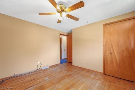 6553 Arden Avenue Brook Park OH 44142
