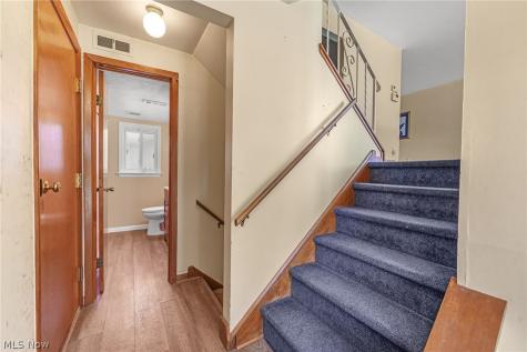 6553 Arden Avenue Brook Park OH 44142