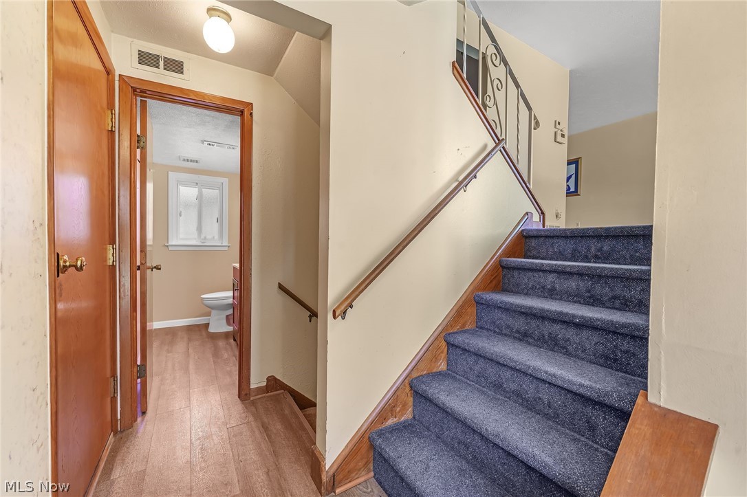 6553 Arden Avenue Brook Park OH 44142