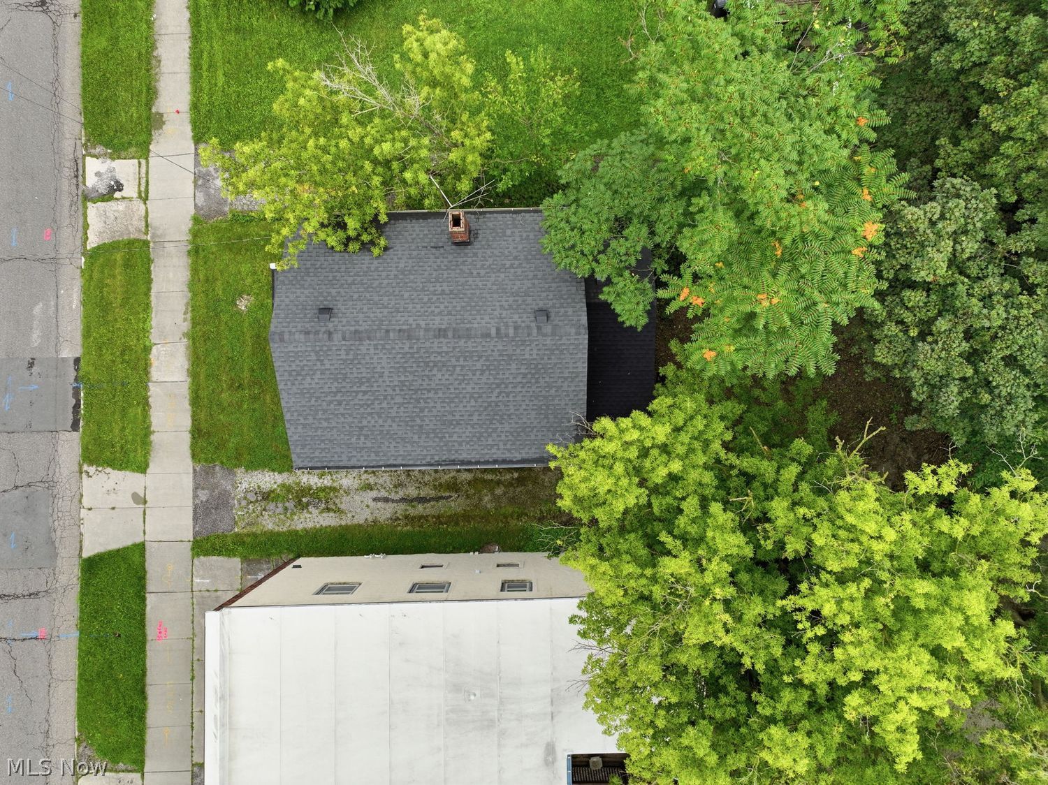 605 Brown Street Akron OH 44311