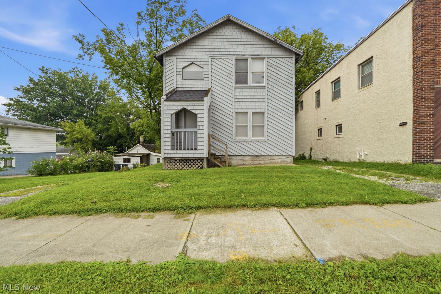 605 Brown Street Akron OH 44311