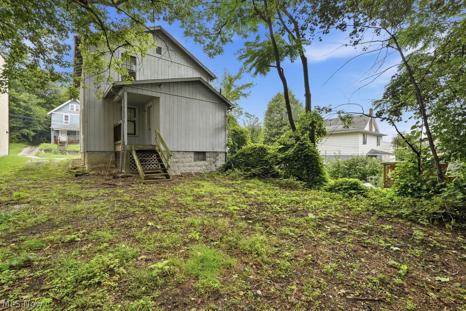 605 Brown Street Akron OH 44311