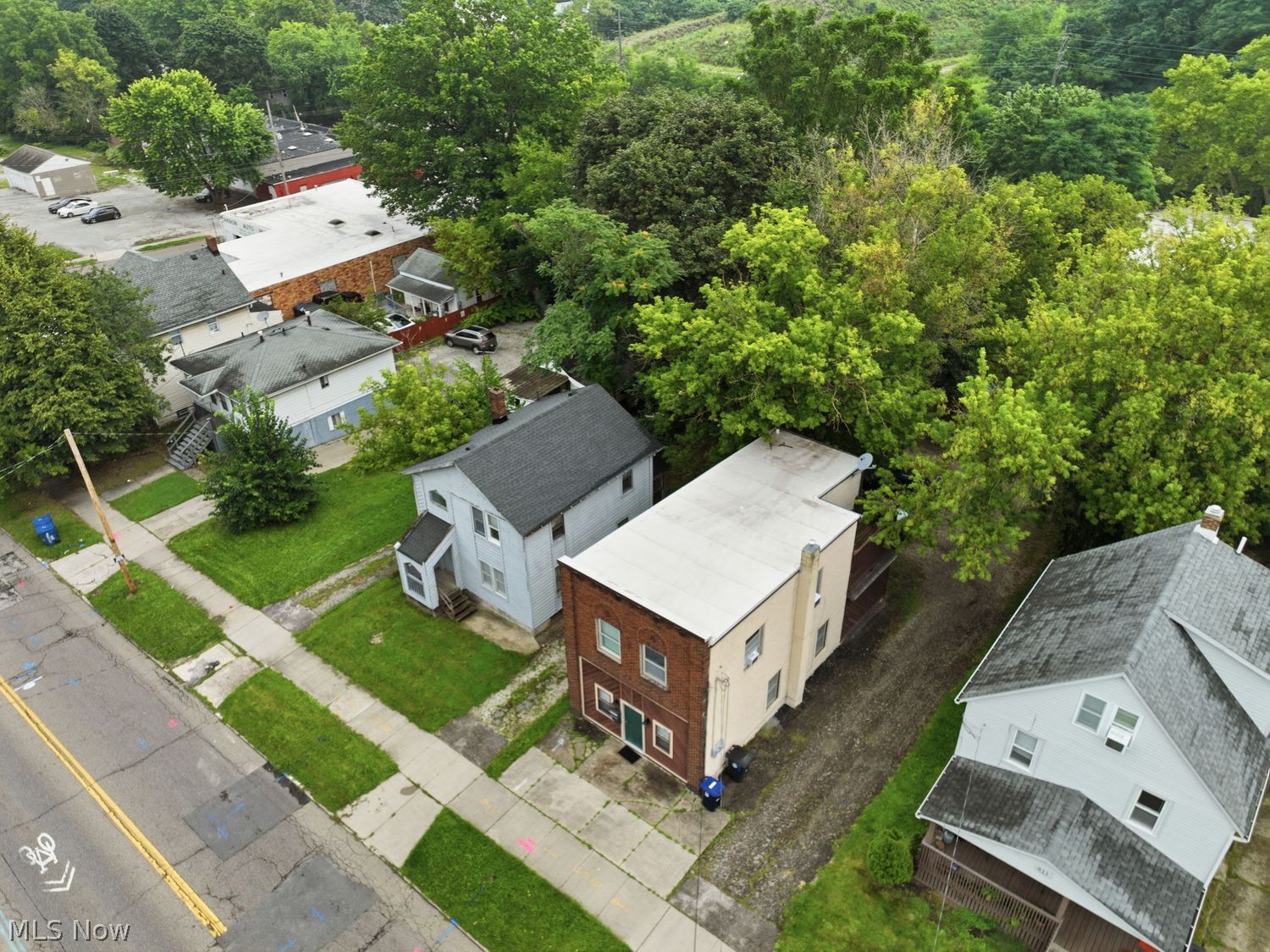 605 Brown Street Akron OH 44311