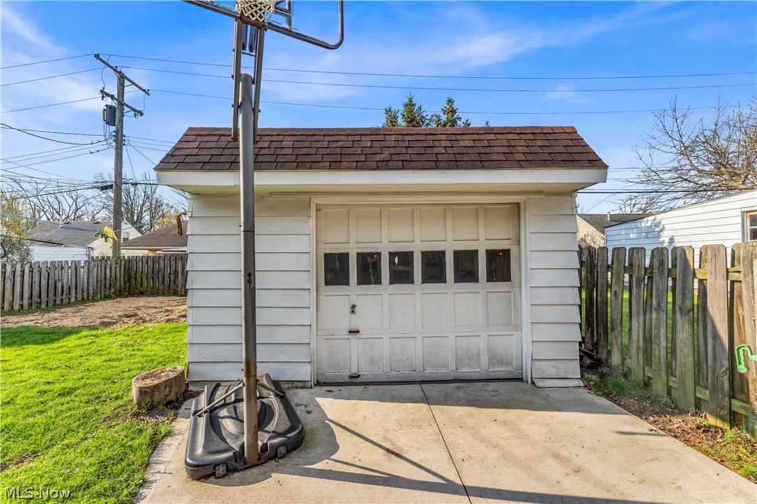 14721 Harley Avenue Cleveland OH 44111