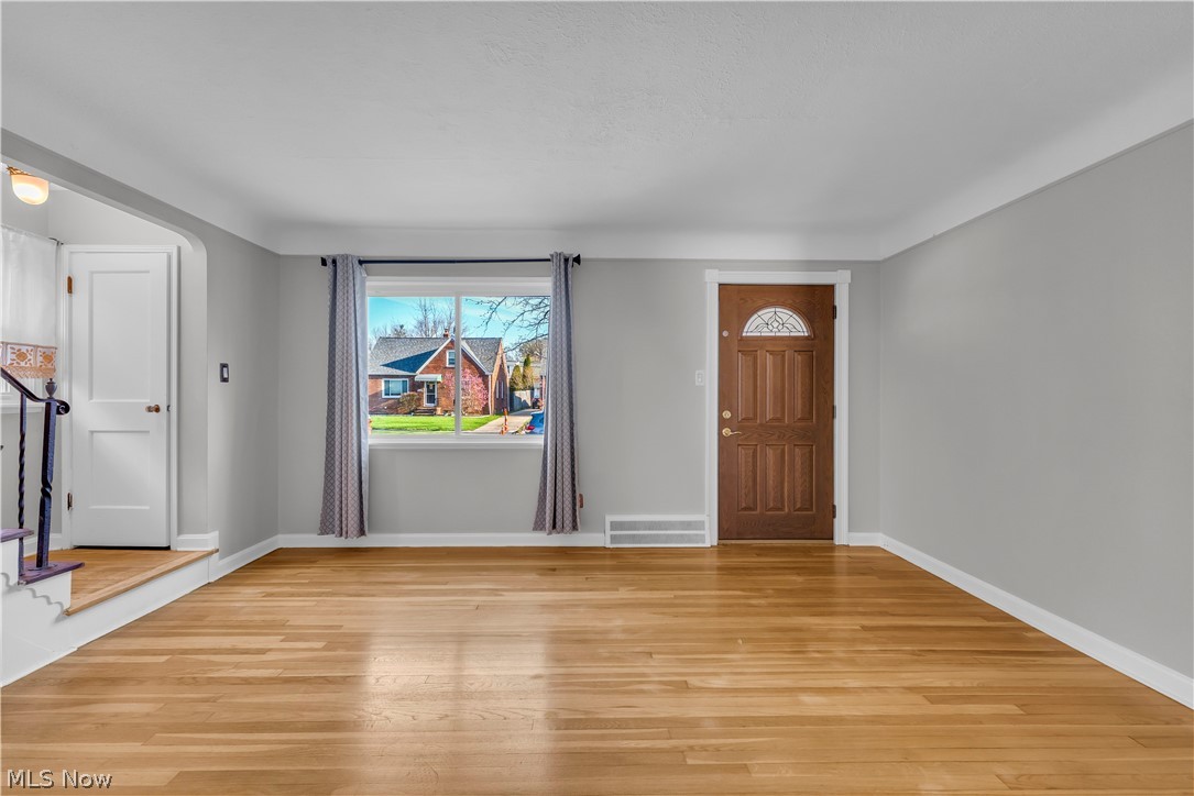 14721 Harley Avenue Cleveland OH 44111