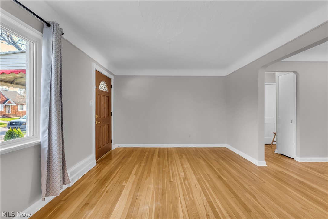 14721 Harley Avenue Cleveland OH 44111