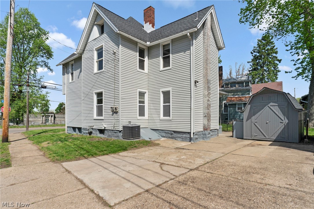 1738 Erie Street S Massillon OH 44646