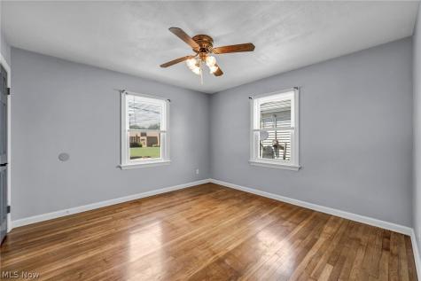 517 Gulf Road Elyria OH 44035