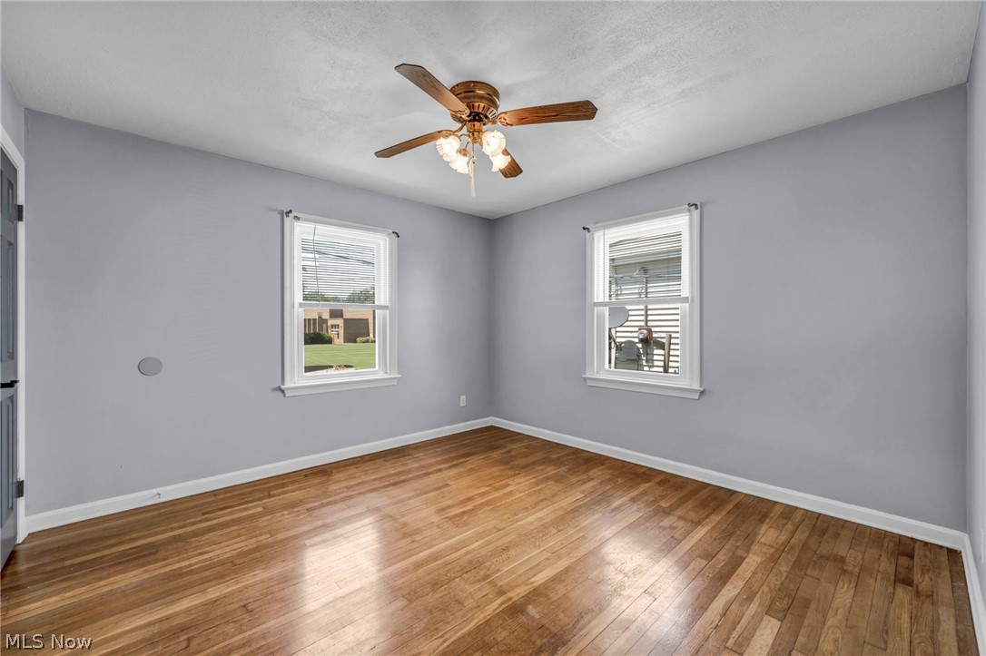 517 Gulf Road Elyria OH 44035