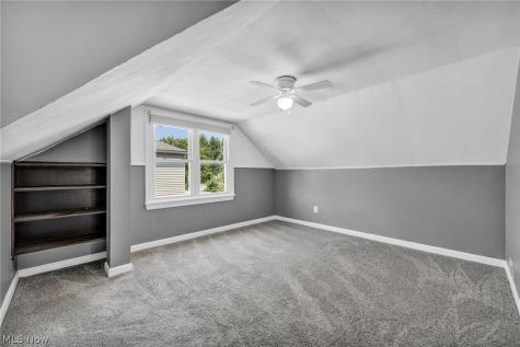 517 Gulf Road Elyria OH 44035