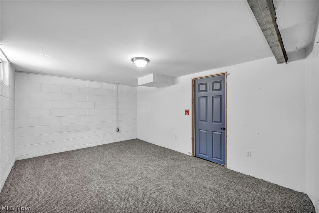 517 Gulf Road Elyria OH 44035