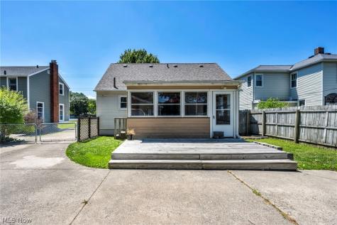517 Gulf Road Elyria OH 44035