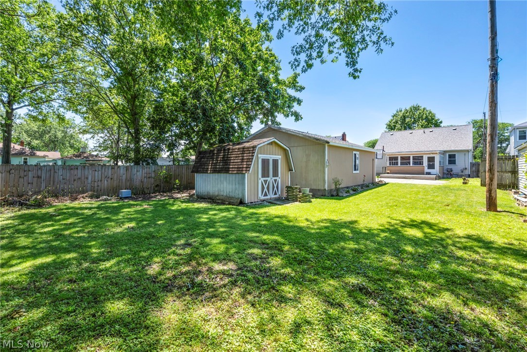 517 Gulf Road Elyria OH 44035