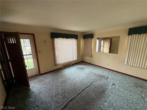 5931 Traymore Avenue Brooklyn OH 44144