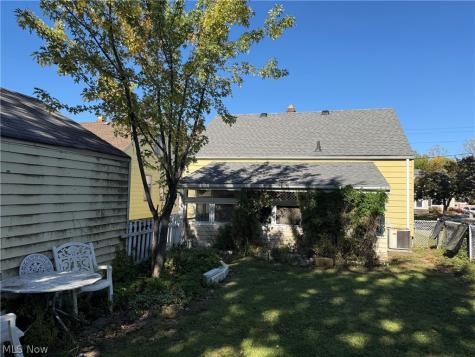 5931 Traymore Avenue Brooklyn OH 44144