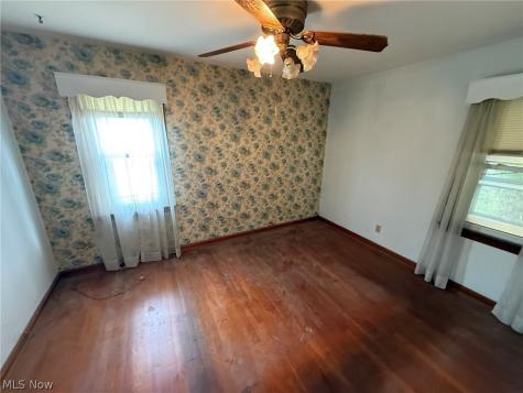 5931 Traymore Avenue Brooklyn OH 44144