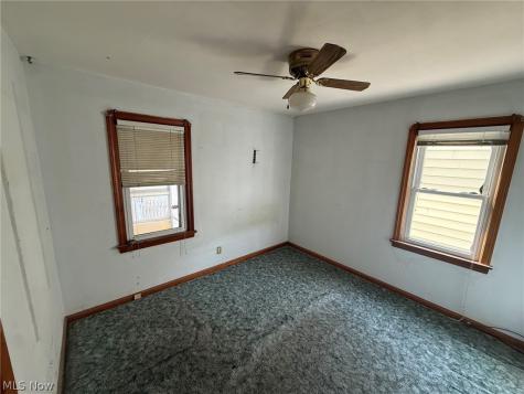 5931 Traymore Avenue Brooklyn OH 44144
