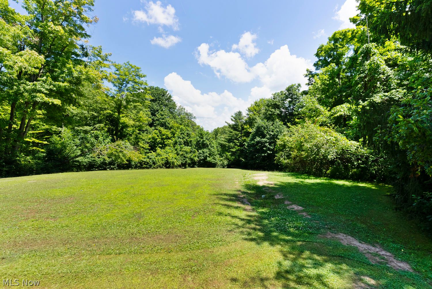 11865 Africa Acres Drive Chesterland OH 44026