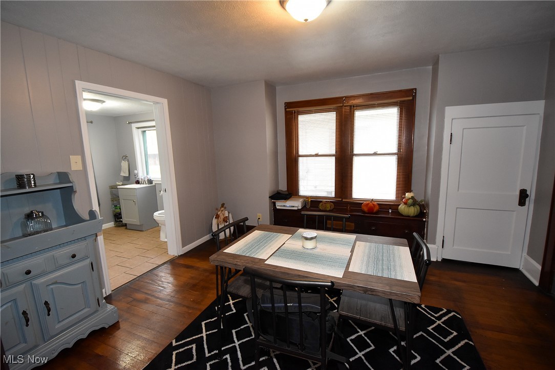 21 Katherine Street Struthers OH 44471