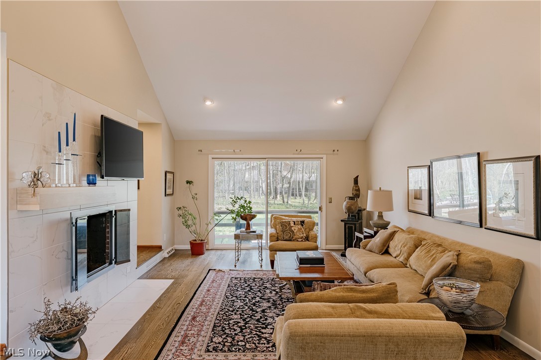 8 Louis Drive Pepper Pike OH 44124