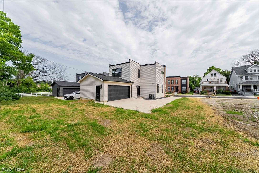 1866 Woodlawn Avenue East Cleveland OH 44106