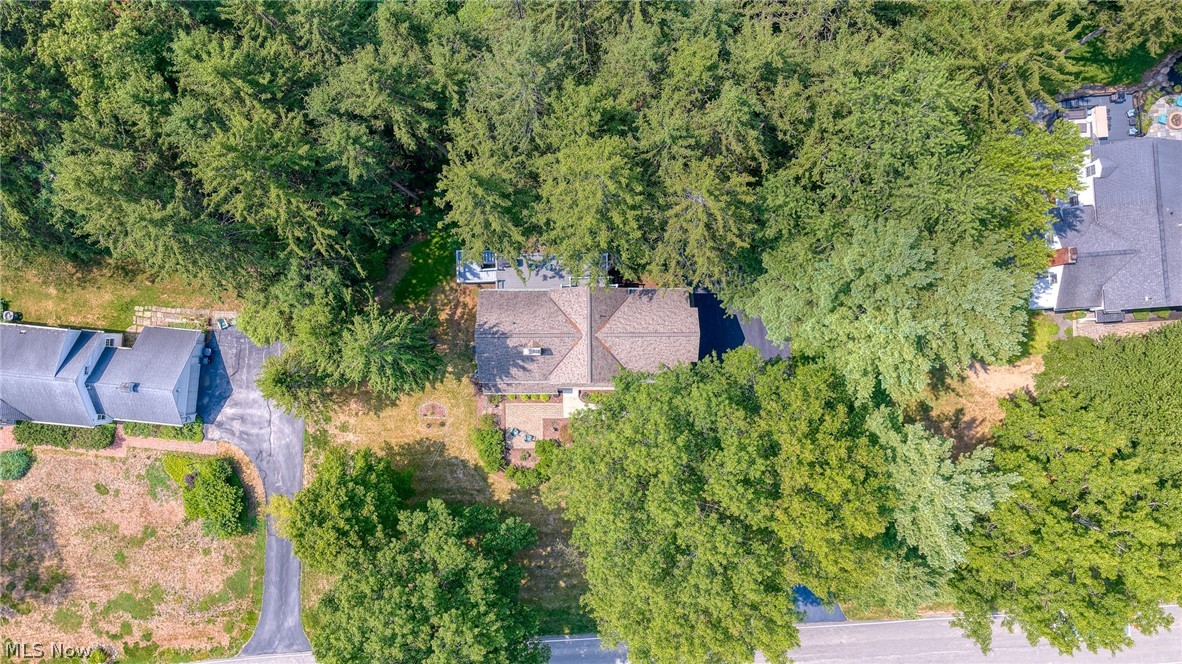 33526 N Deer Creek Lane Pepper Pike OH 44124