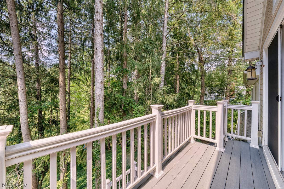 33526 N Deer Creek Lane Pepper Pike OH 44124