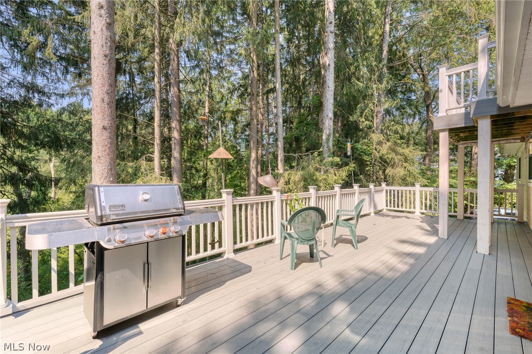 33526 N Deer Creek Lane Pepper Pike OH 44124