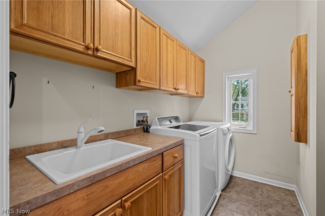 33526 N Deer Creek Lane Pepper Pike OH 44124