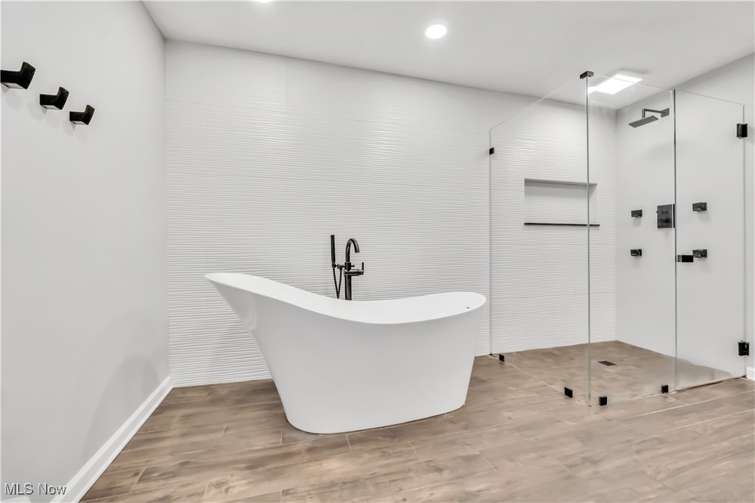 8001 Robin Lane Brecksville OH 44141