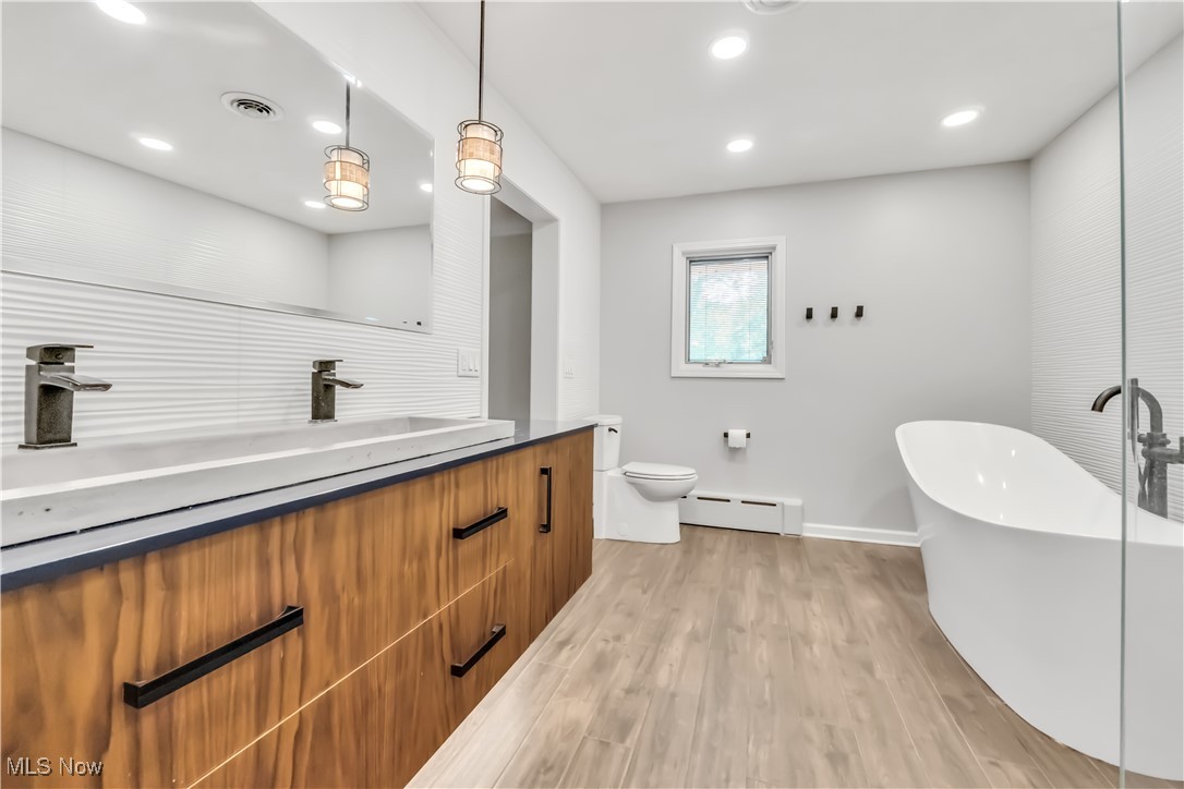 8001 Robin Lane Brecksville OH 44141