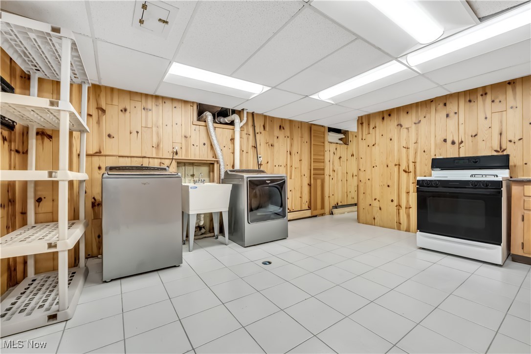 8001 Robin Lane Brecksville OH 44141