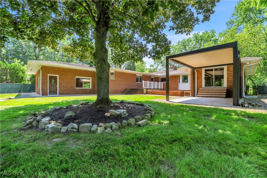 8001 Robin Lane Brecksville OH 44141