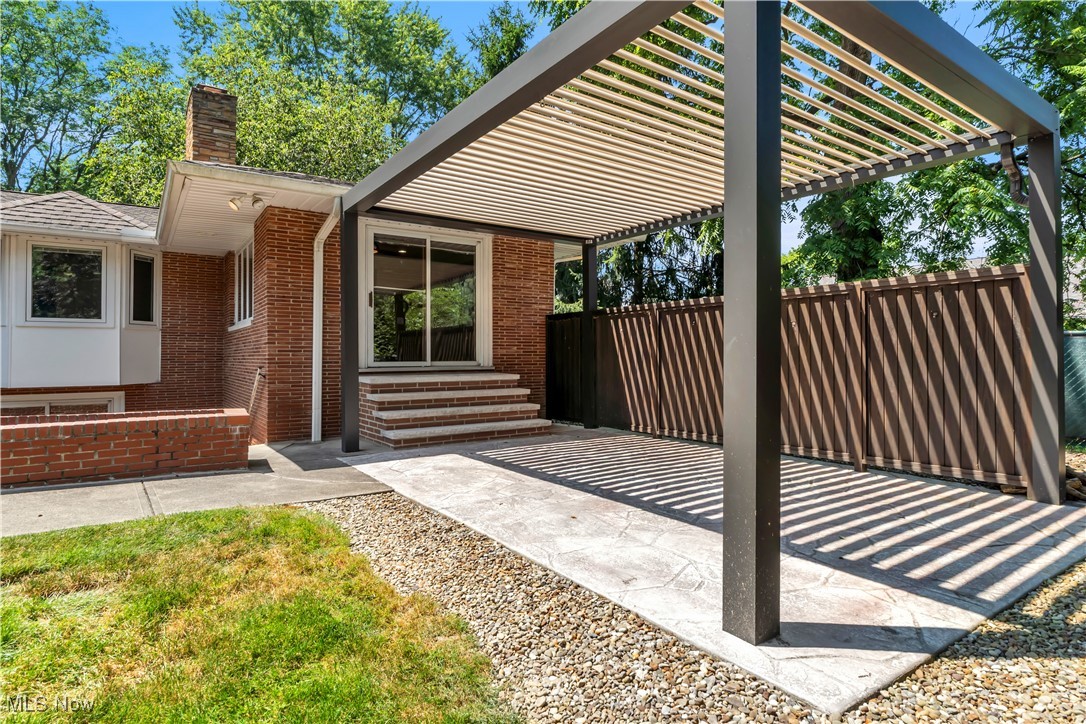 8001 Robin Lane Brecksville OH 44141