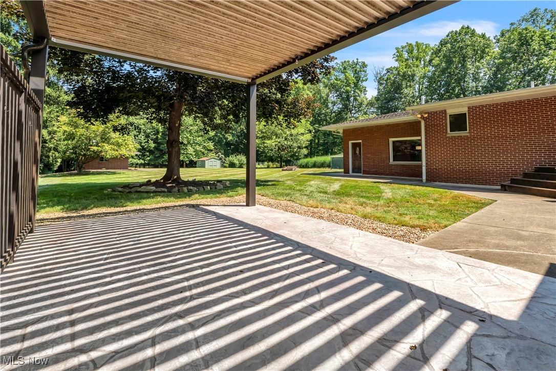 8001 Robin Lane Brecksville OH 44141