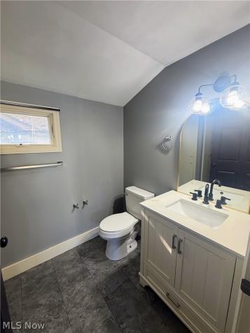 1133 Avalon Avenue Alliance OH 44601
