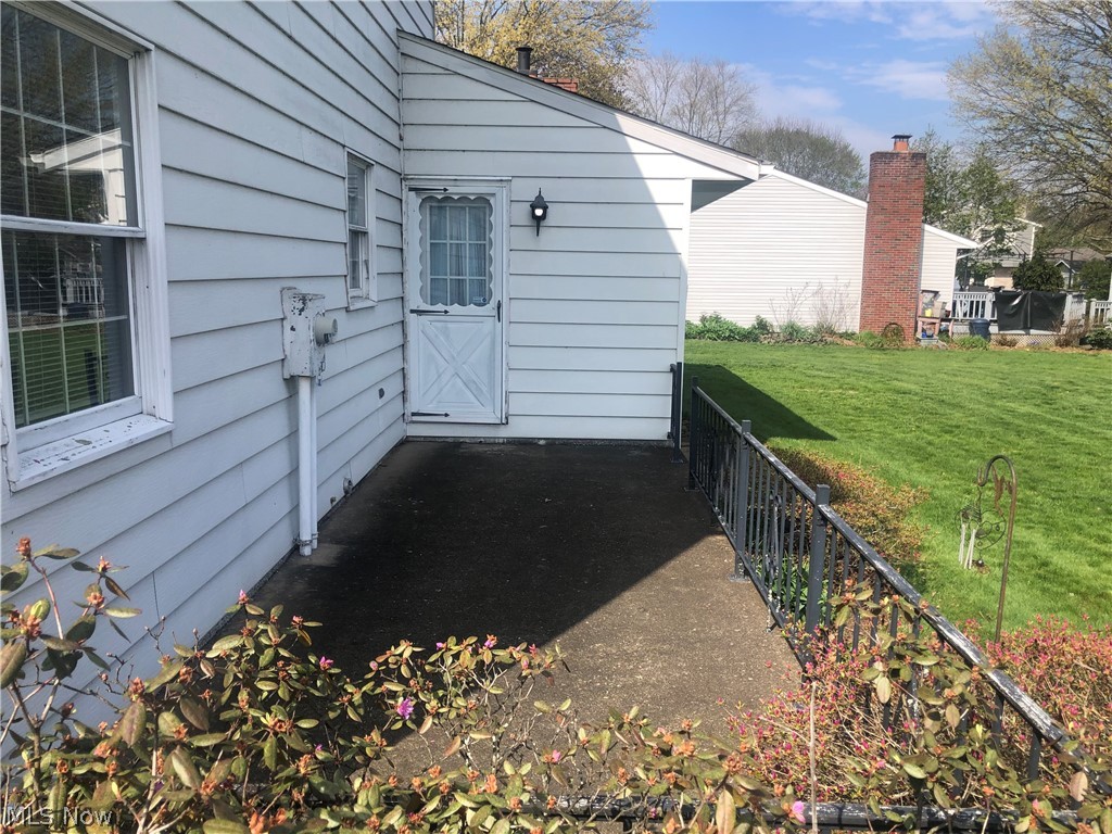 425 Providence Avenue SE New Philadelphia OH 44663