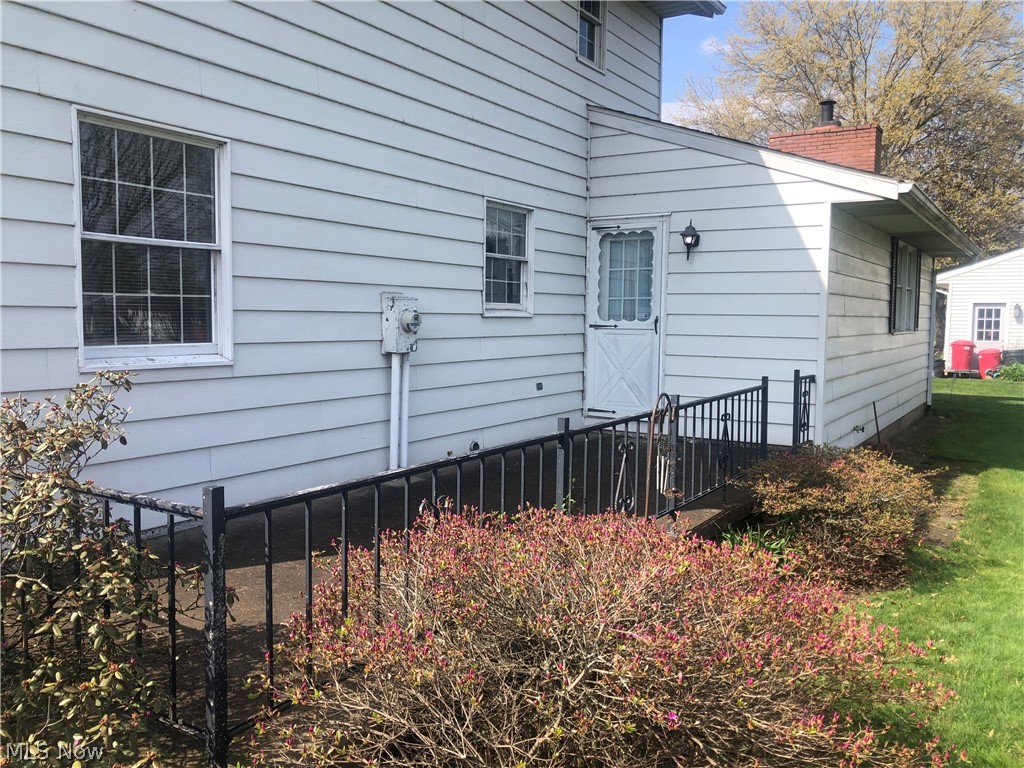 425 Providence Avenue SE New Philadelphia OH 44663