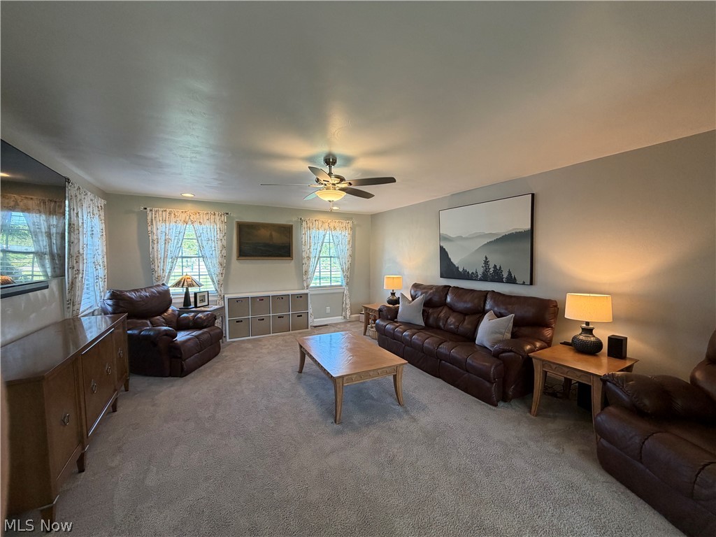13350 South Avenue Columbiana OH 44408
